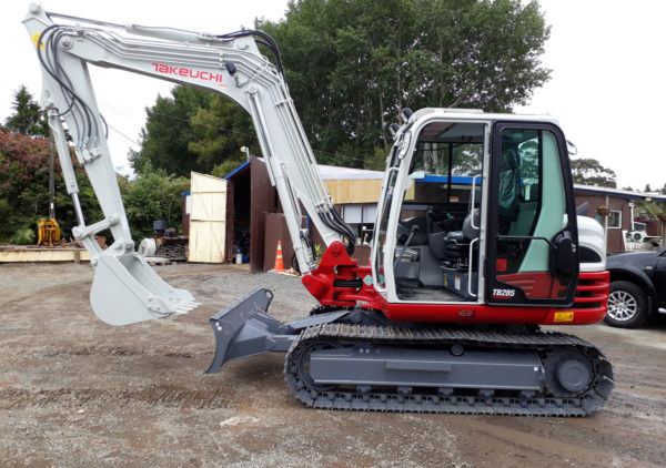 excavator hire whangarei