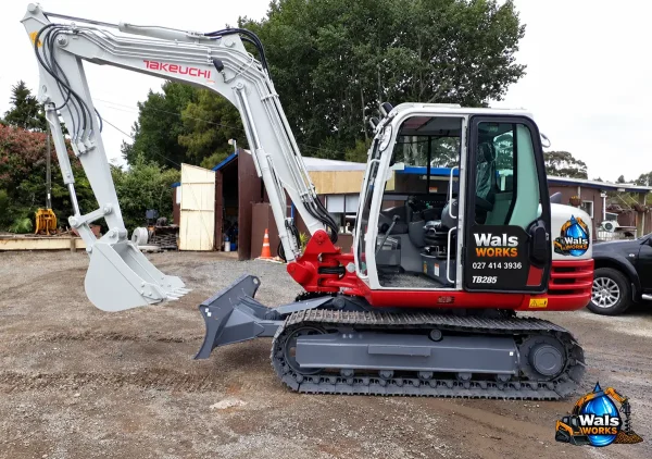 excavator hire whangarei